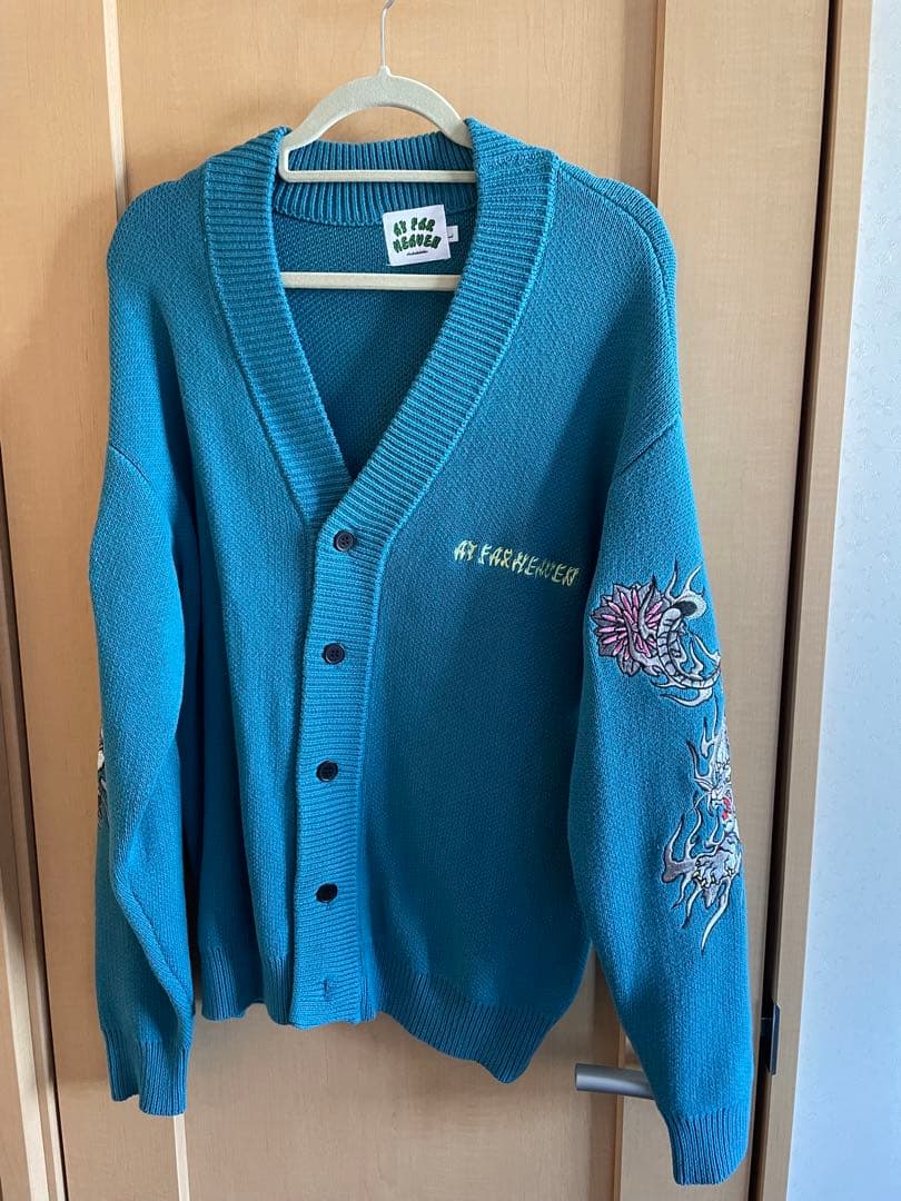 AT FAR HEAVEN チュウカタベタイ　カーディガン