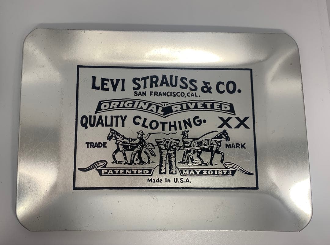 #117 1970年代〜リーバイス　アルミ　キャッシュトレイ ヴィンテージ