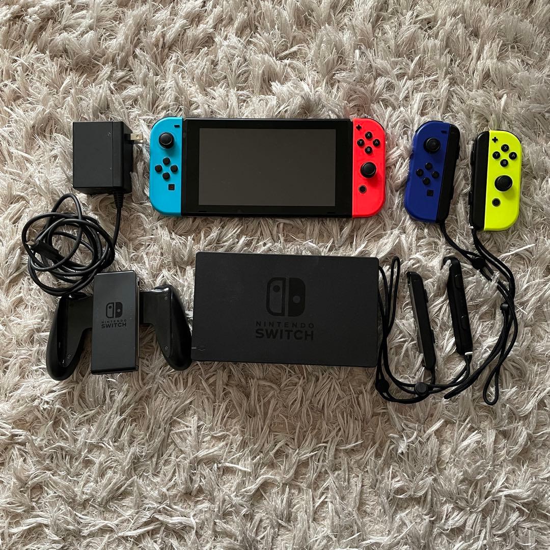 美品★初代Nintendo Switch 本体 Joy-Con 4個セット