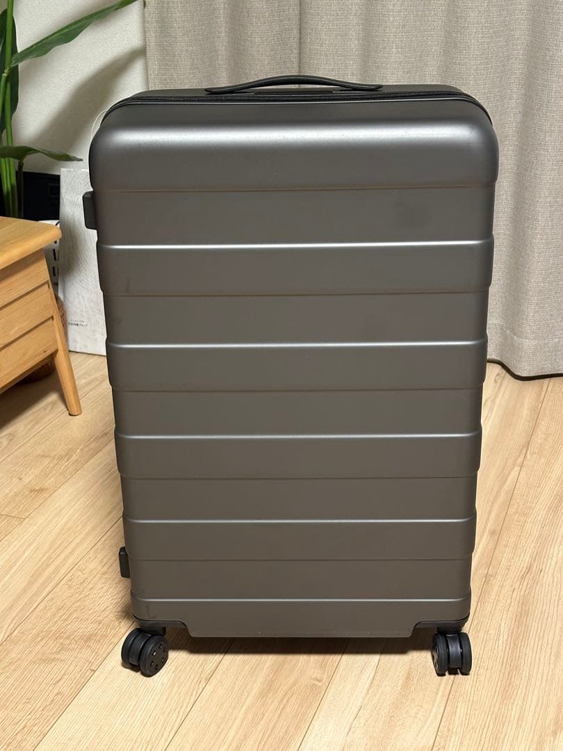 無印良品 ストッパー機能 ハードキャリーケース　グレー 75L