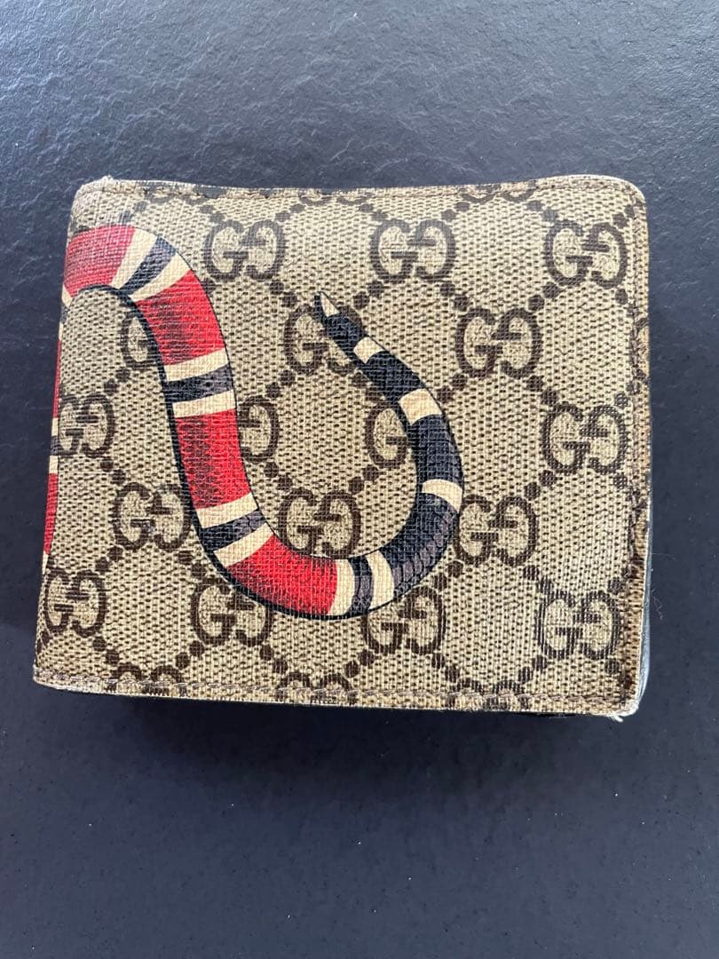 ミミGUCCI グッチ　二つ折り財布