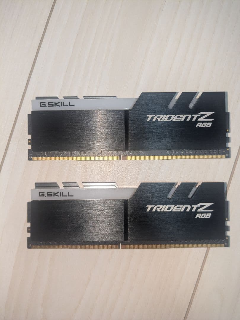 5*助様 G.SKILL Trident Z RGB 32GB DDR4 360
