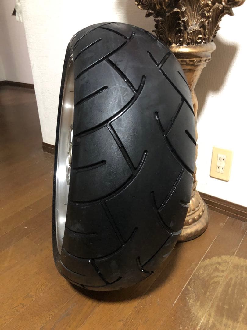 て*ん様 オンロードタイヤ 240/40 VR18 ホイールは別途相談￼