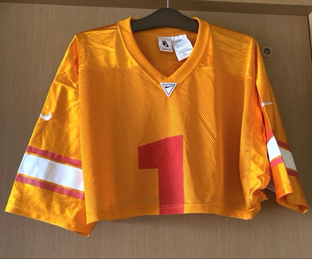 【新品未使用】Nike クロップドジャージ S オレンジ