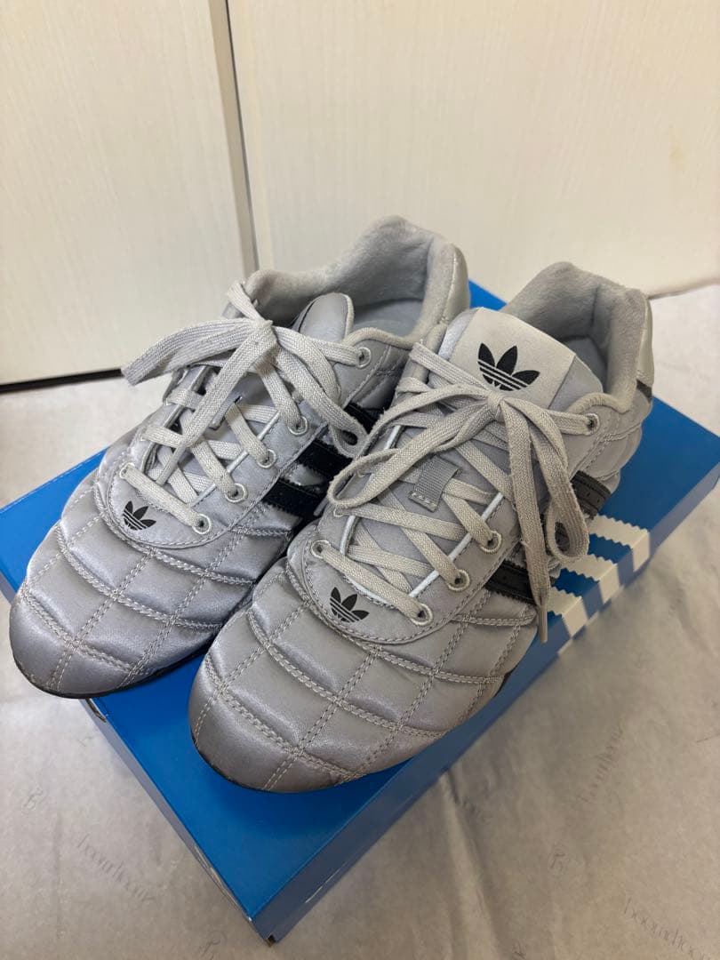 adidas ADIRACER LO W 23.5cm シルバー