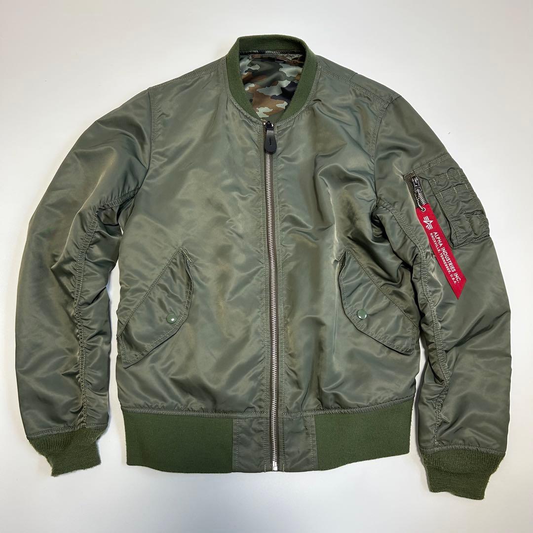 ALPHAINDUSTRIES × URBANRESEARCHiD MA-1