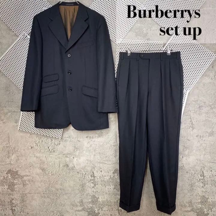 Burberry セットアップ　値下げ中