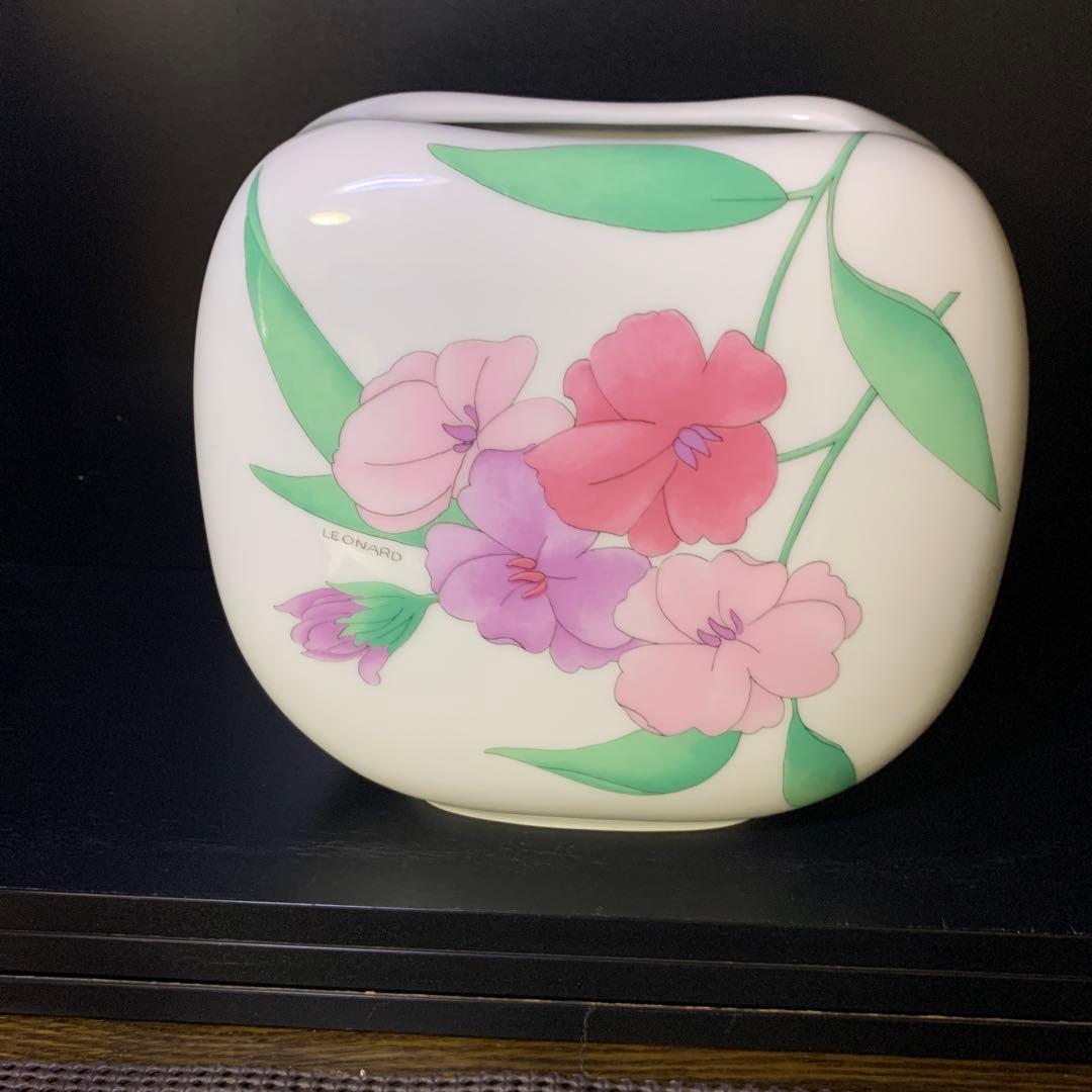 ビンテージ　フッチェンロイター　　　レオナール　ドイツ　磁器ベース