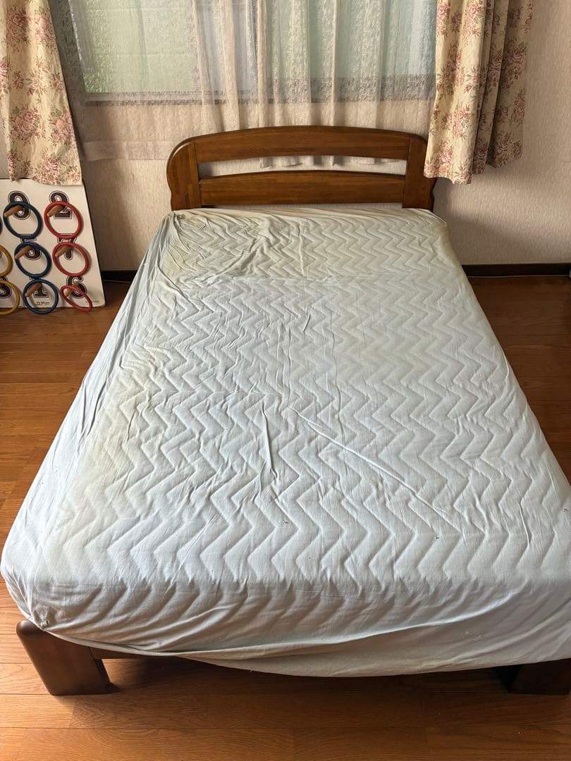 セミダブルベッドフレーム×2セット