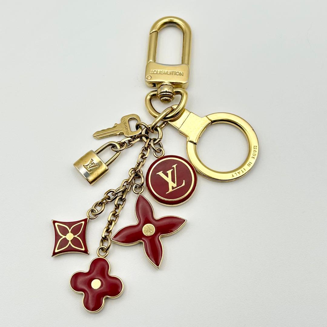 ルイヴィトン ポルトクレ パンピーユ キーホルダー バッグチャーム M91928