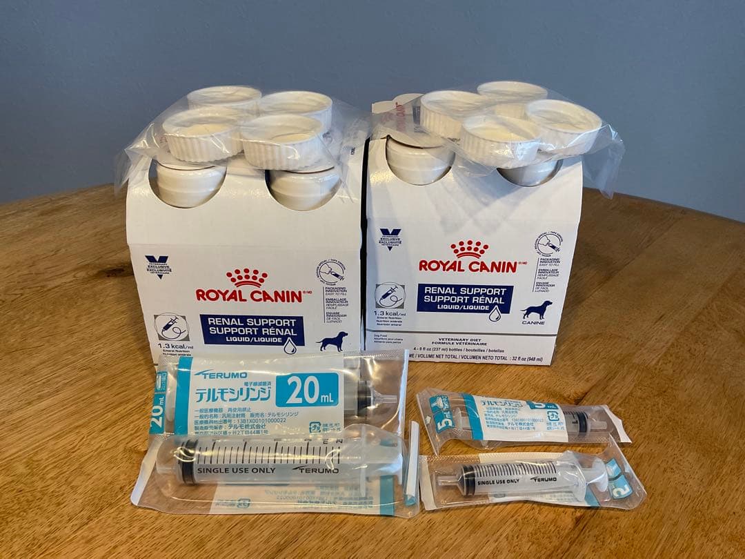 ロイヤルカナン　腎臓サポートリキッド　犬用　237ml×8本