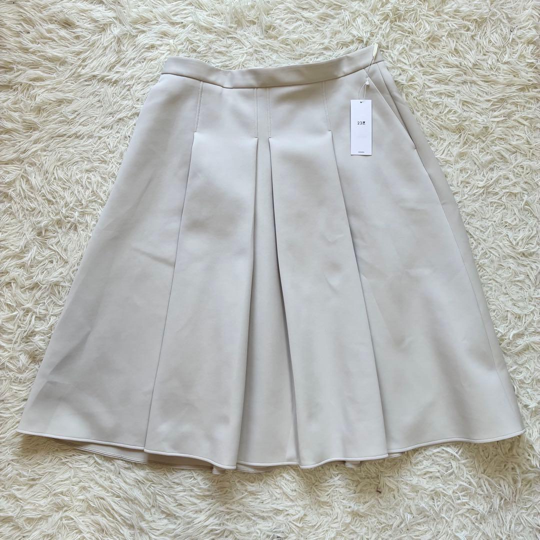 タグ付23区　ネオプレーンジャージー タック スカート　2024年