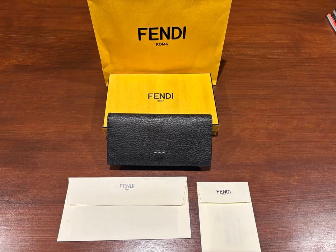 FENDI フェンディ　　財布　長財布