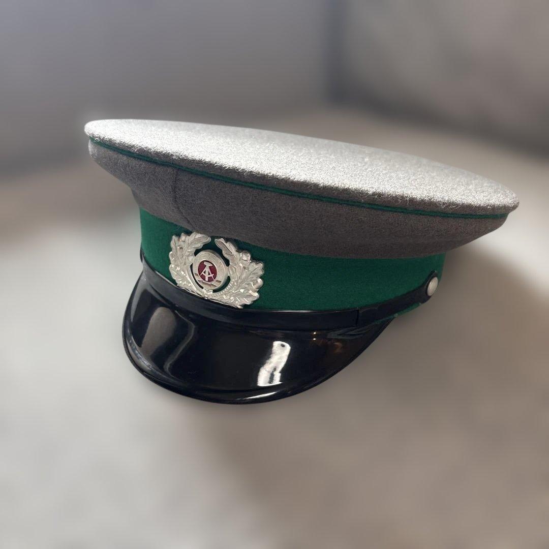 ミリタリー装備一式（帽子・ジャケット・ベルト） 東ドイツ 国境警備隊