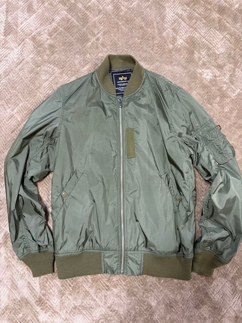 【未使用品】ALPHA INDUSTRIES MA-1フライトジャケット L