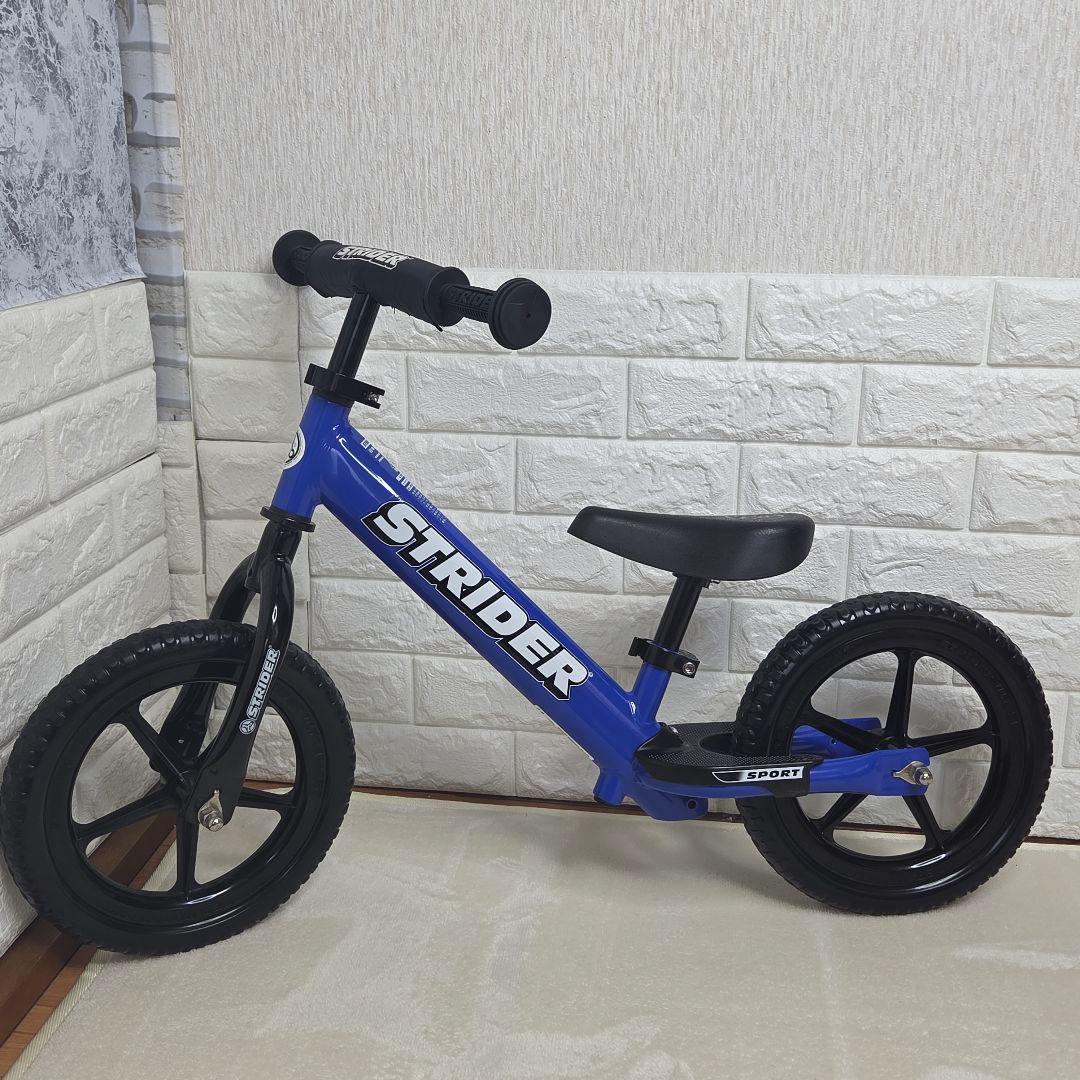 【未使用級]STRIDER ストライダー スポーツモデル　12インチ　ブルー