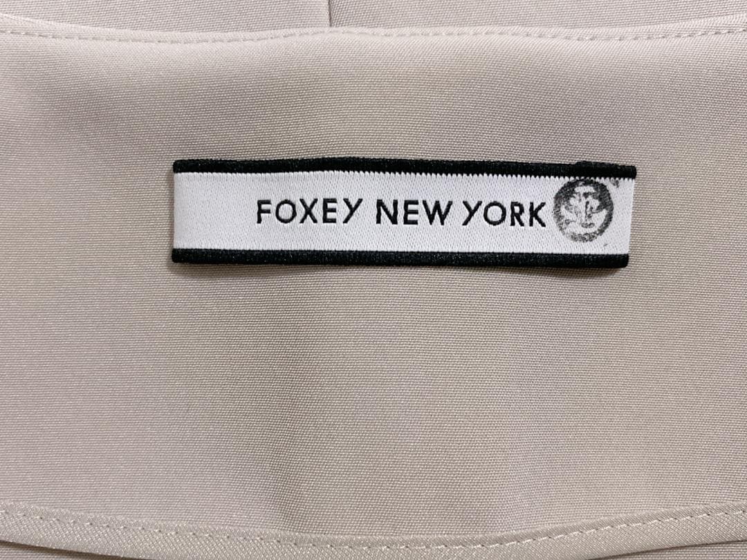 新品同様★FOXEY/フォクシーコート カフェクレーム ’23掲載商品40
