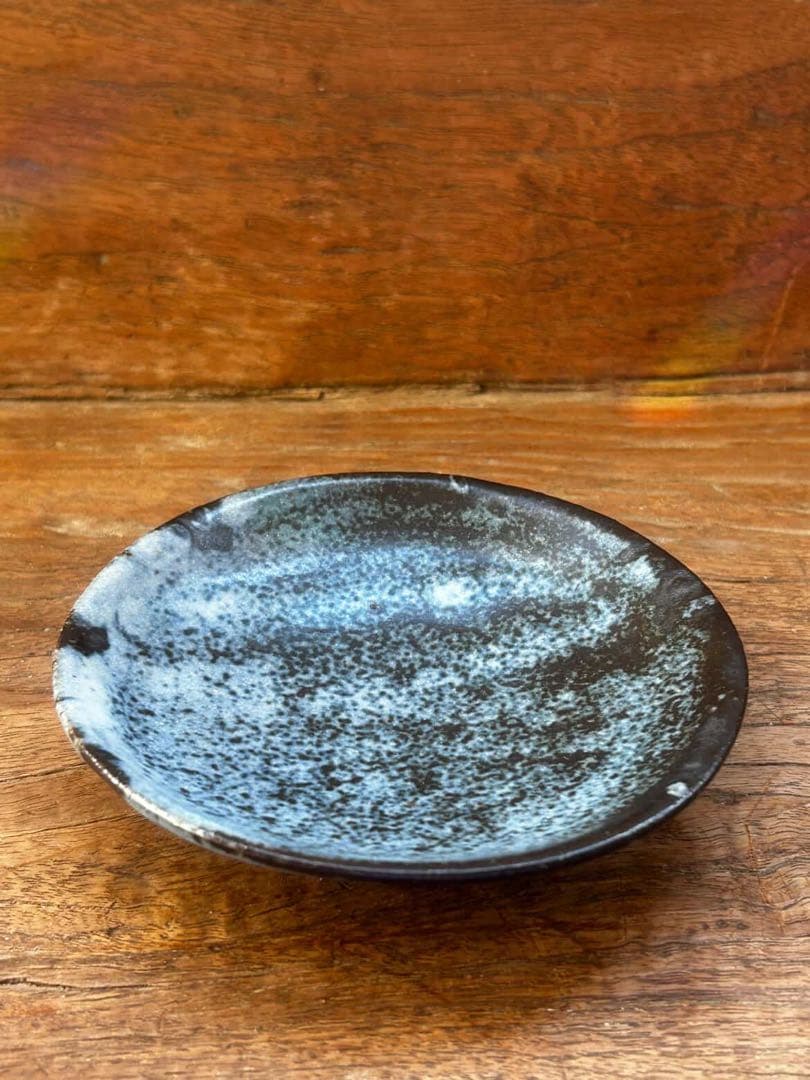 小野哲平　呉須皿　直径11㎝