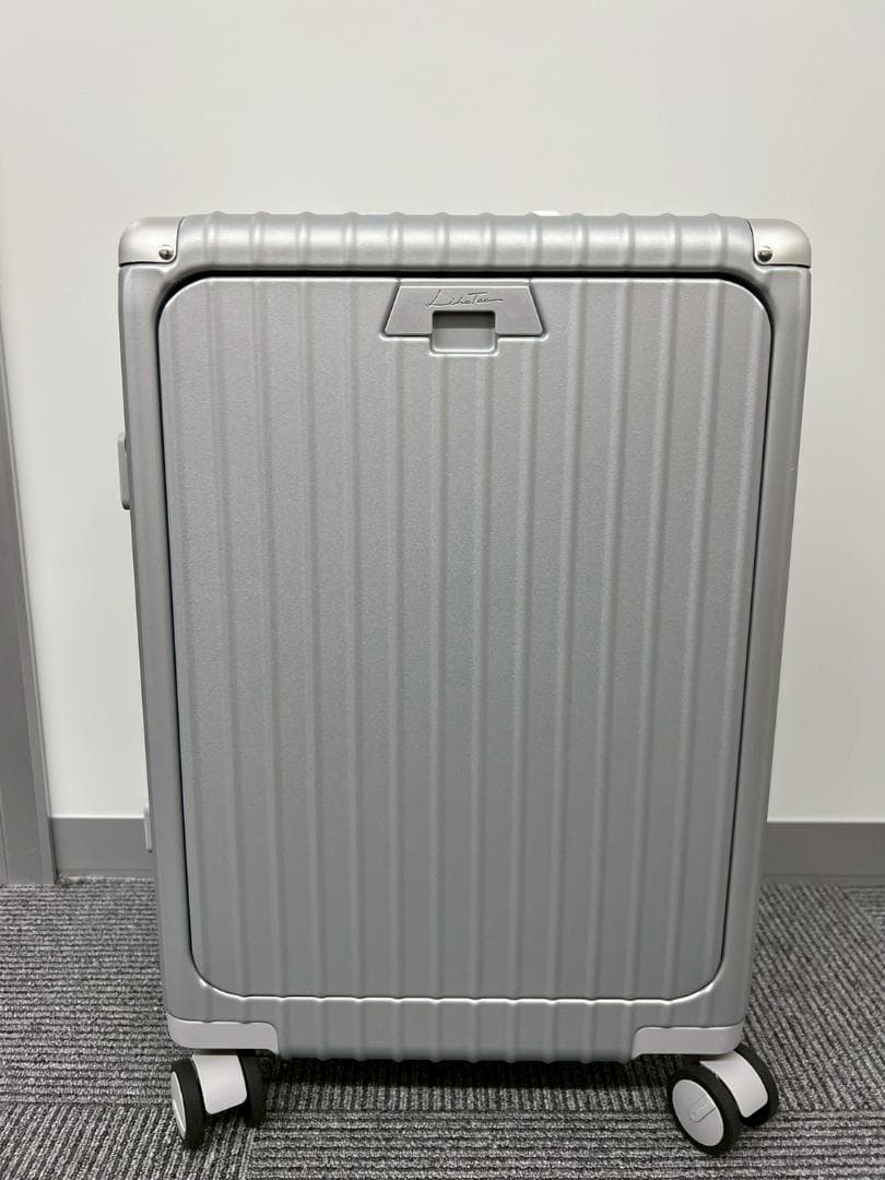 リベティ多機能キャリーケース【マットシルバーSサイズ】A6