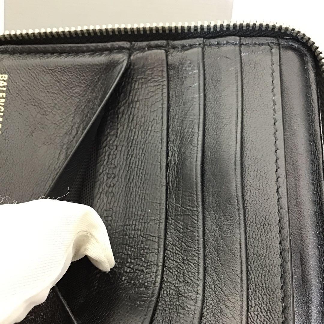 ❣️バレンシアガ❣️レザークロコ型押しラウンドファスナー財布　580838 ブラック