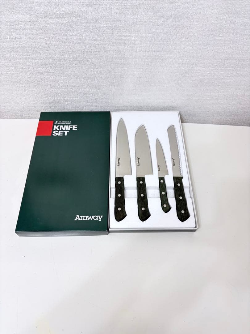 アムウェイ　Amway キッチンナイフ4本セット