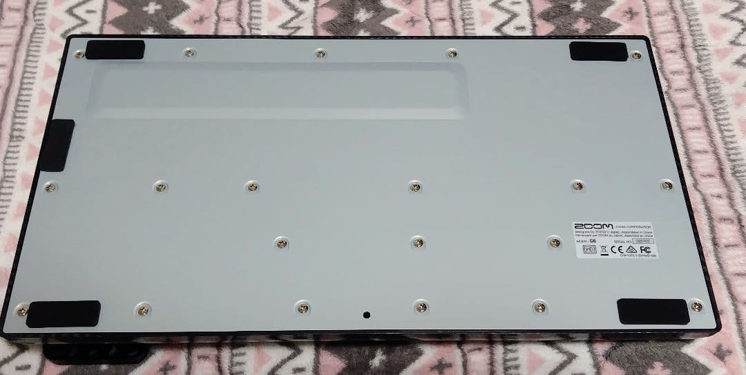 Zoom G6 マルチエフェクター(新品同様)