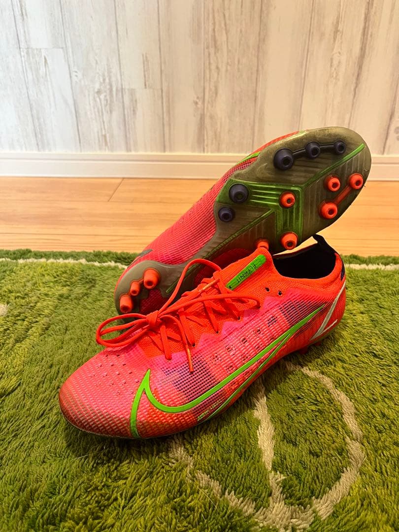 美品！サッカー スパイク NIKE マーキュリアルヴェイパー14エリート AG