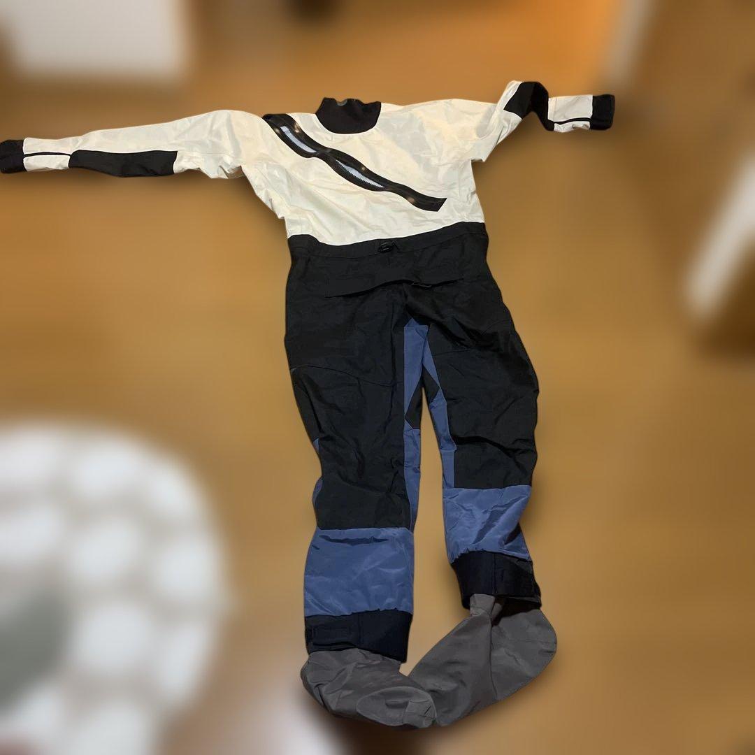 Kokatat セミドライスーツ 黒/白/青