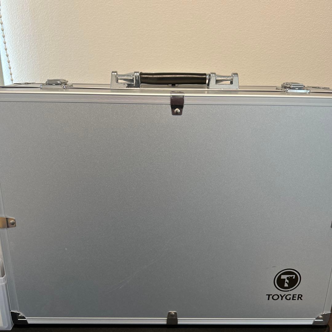 トイガー　アタッシュケース　カードコレクション用