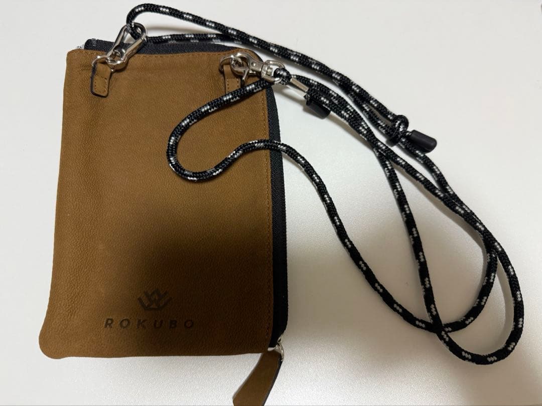天然エゾ鹿革のスマホショルダーポーチ rokubo 美品