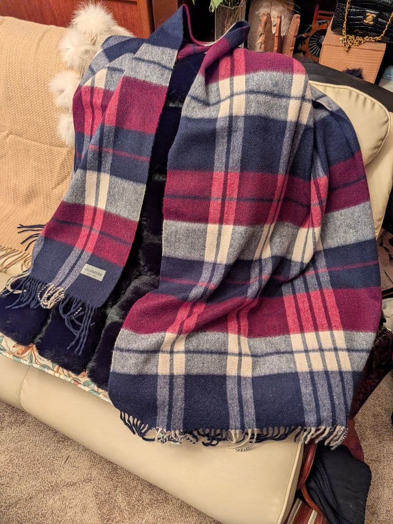 最高級ピュアカシミア大判ストール　170×60　チェック柄　百貨店購入