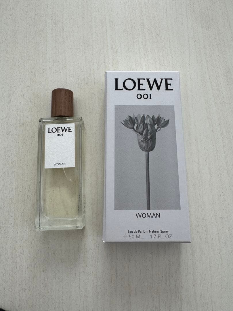 LOEWE 001 WOMAN 50ml 香水 ギフトバッグ付き