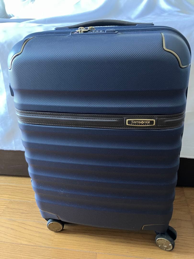 か*ん様 Samsonite ゴールド×ネイビー 高級キャリーケース 機内持ち込