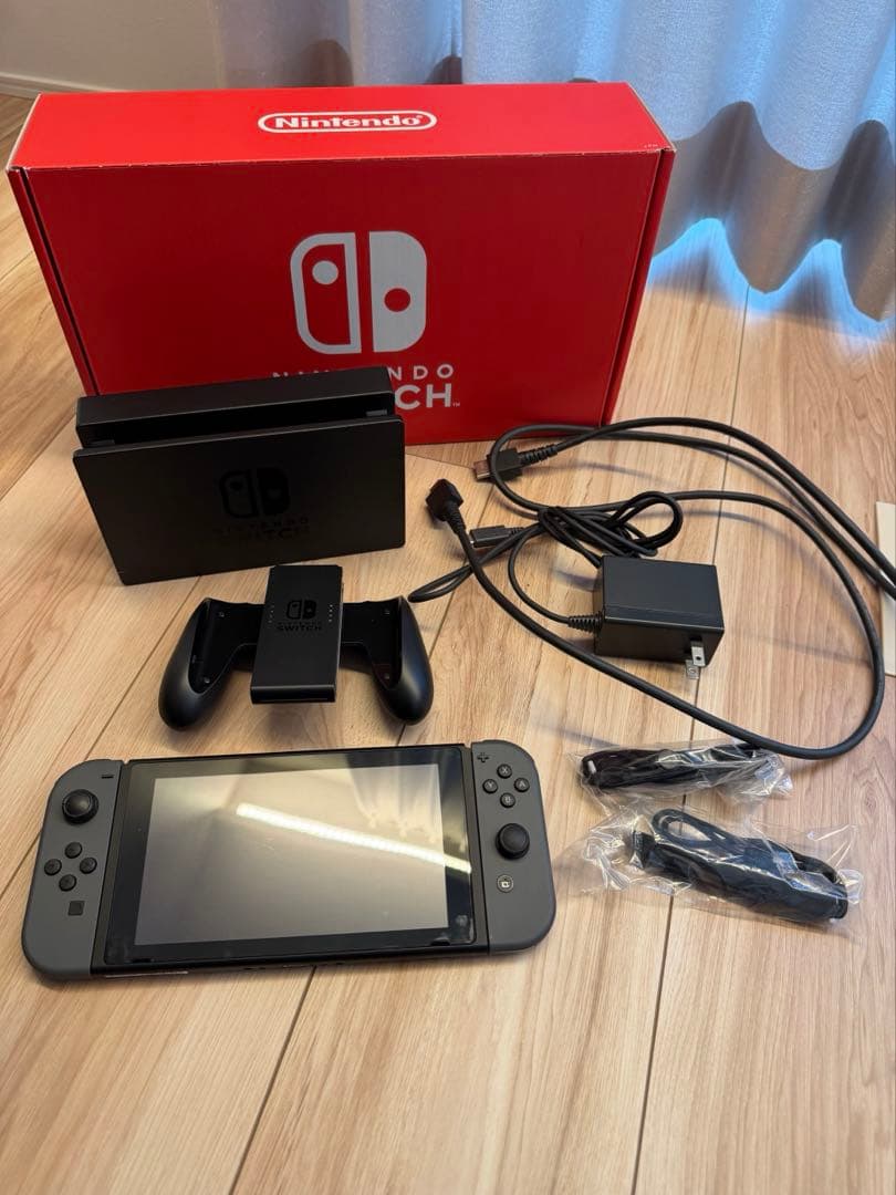 Nintendo Switch 本体 ブラック　純正