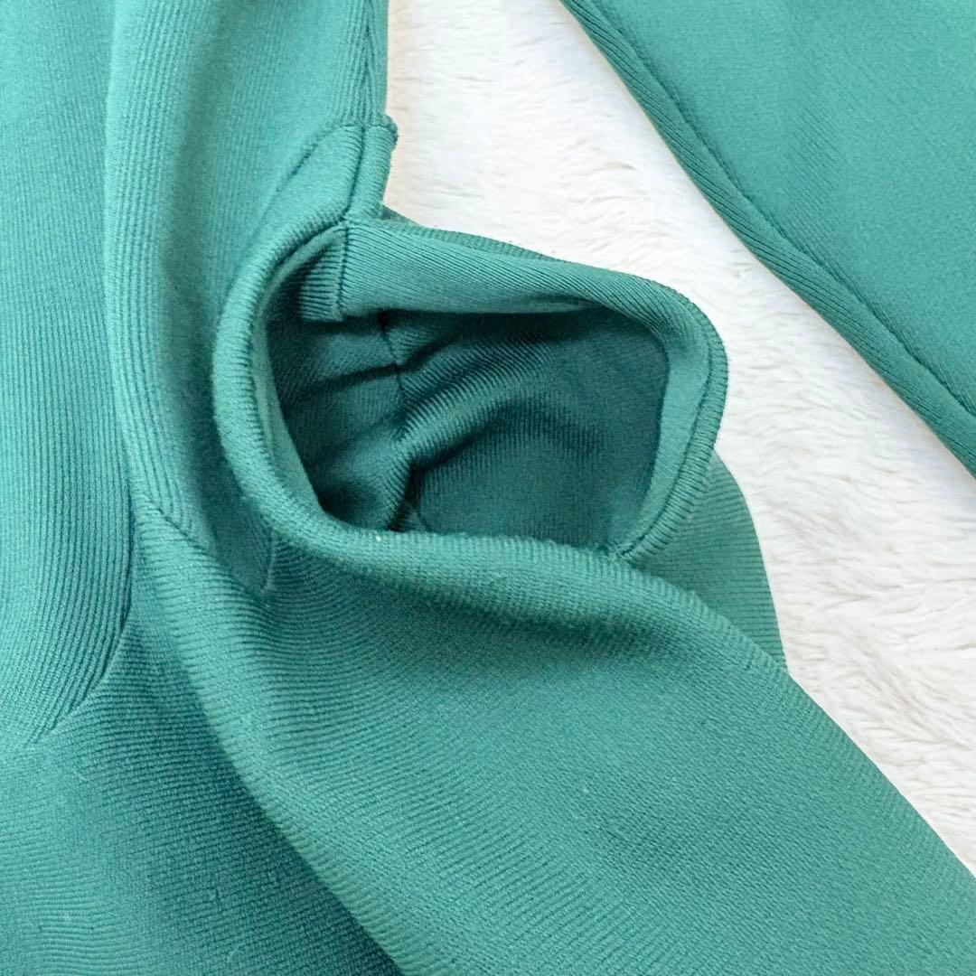 定価3、7万✨UN3D.ウェーブラインニットワンピース　ロングワンピース