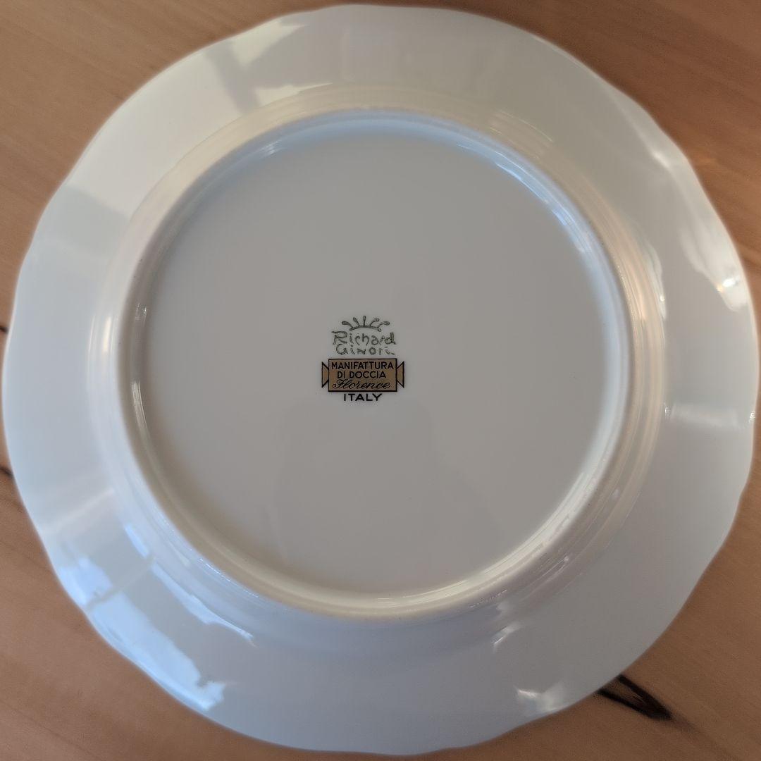 リチャードジノリ　イタリアンフルーツ　ティーカップ＆ソーサー　お皿のセット