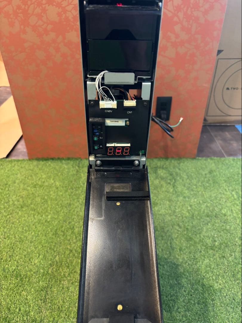 両替機　1000円→100円×10枚　グローリー