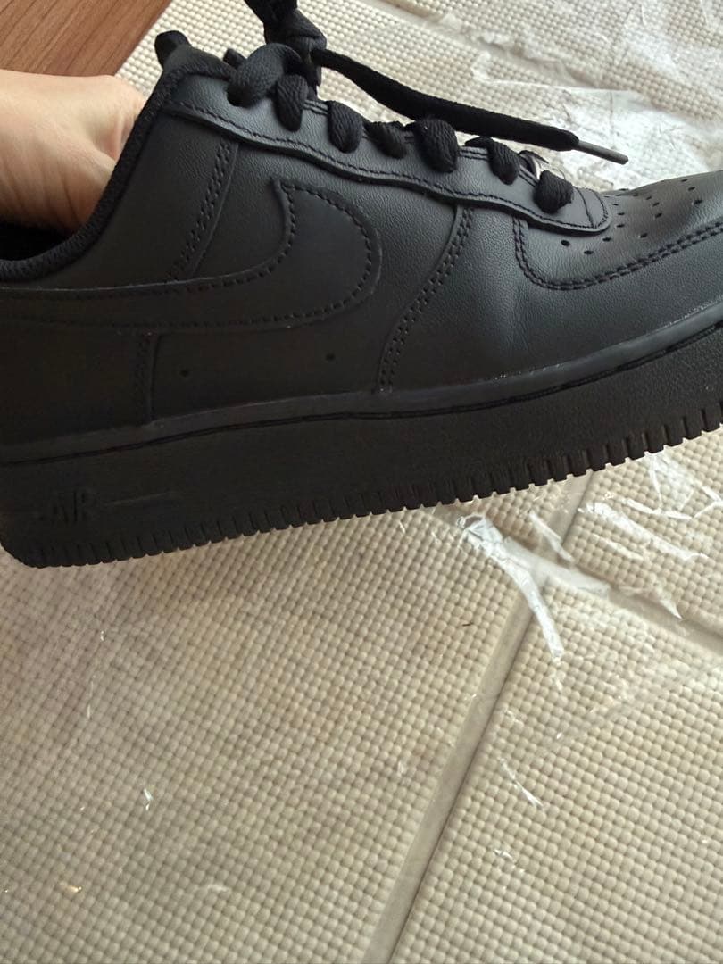 【NIKE 】AIR FORCE 1 オールブラック 23.5cm