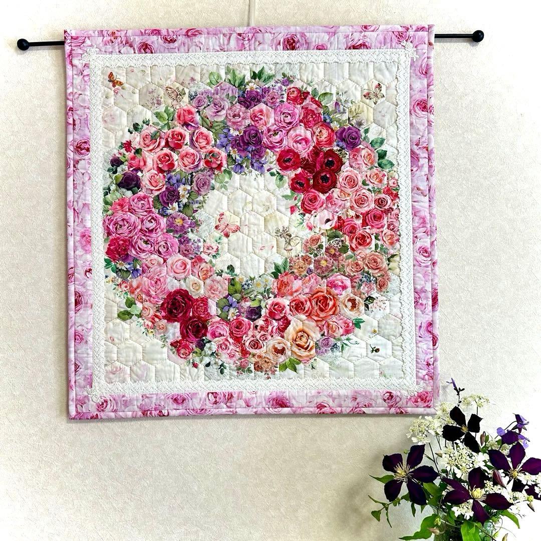 ヘキサゴンパッチワークの ローズリース