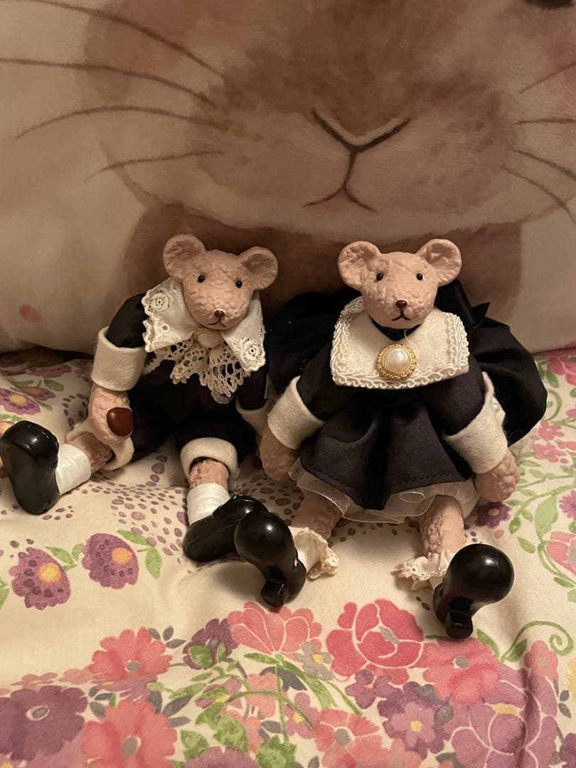 超かわいいペアのヴィクトリア朝風オルゴール付きテディベア Teddy Bear