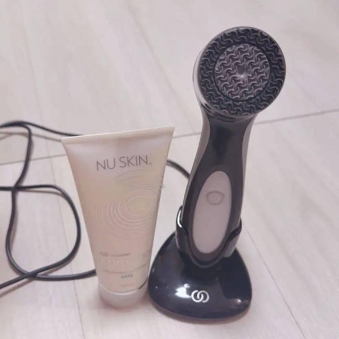 【限定カラー】黒色 ニュースキン　ルミスパ