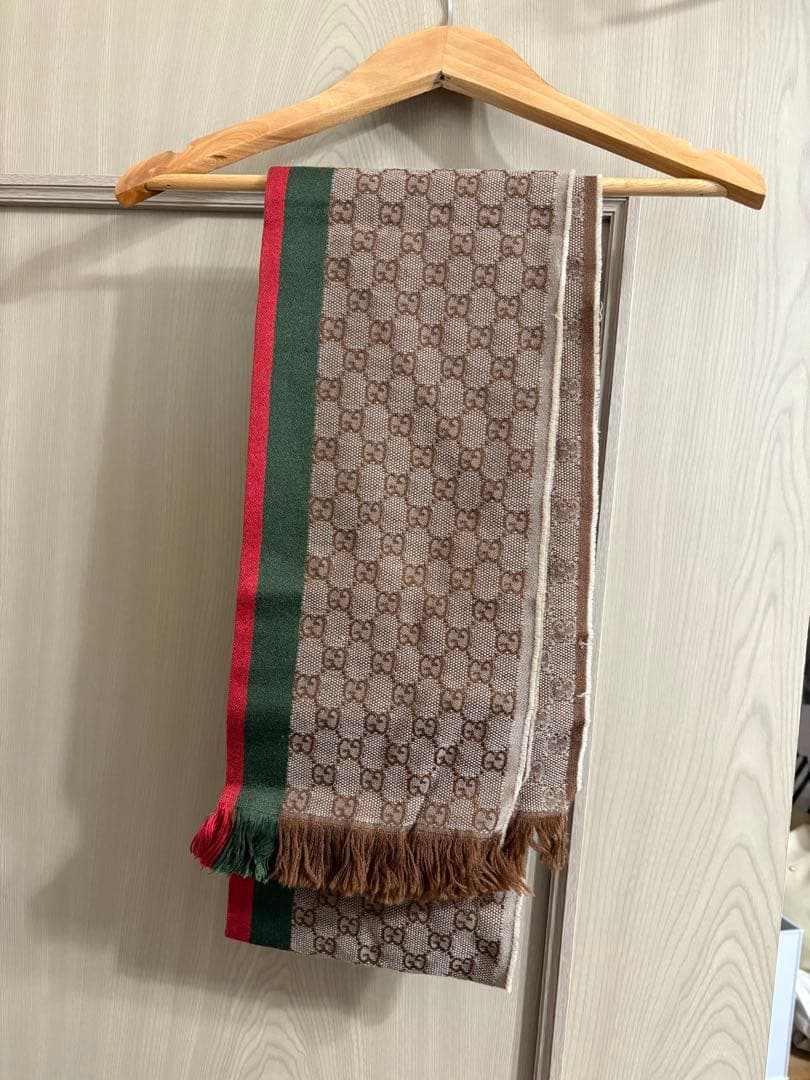 クリロナ愛用　Gucci マフラー ブラウン
