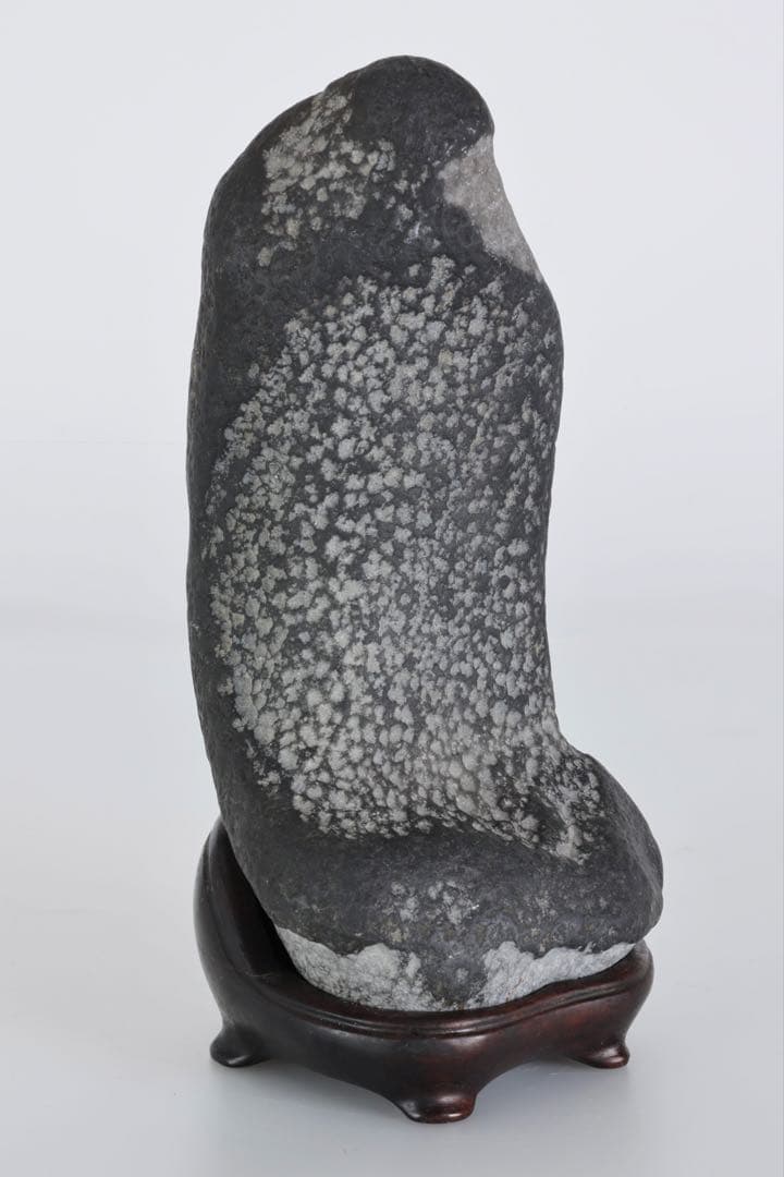 雪花石 鑑賞石 1.9kg 在銘 台座付 霊石 人物石 水石 盆景 天然石 美石