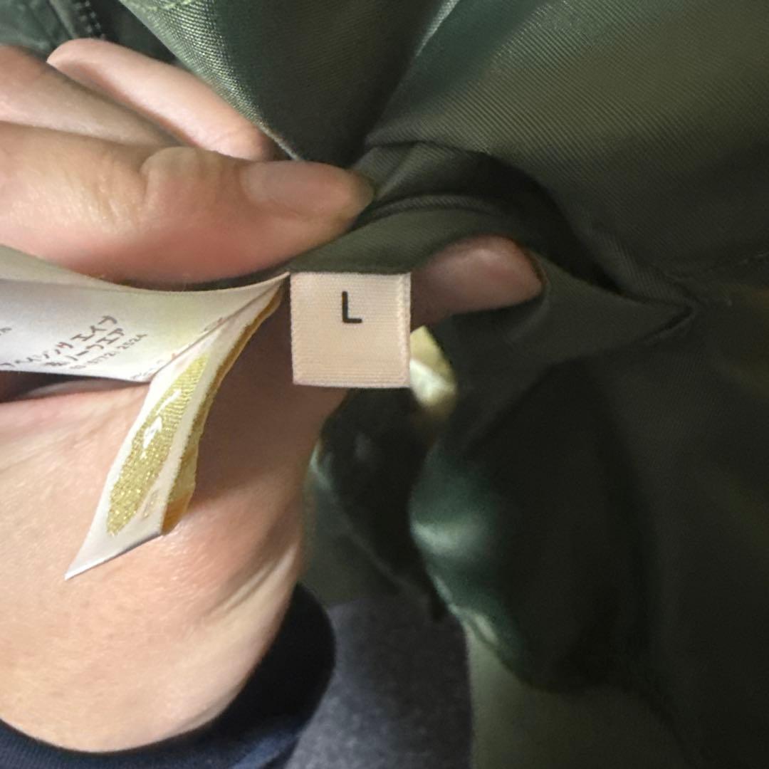 ぷ*ん様 BAPE MA-1 フライトジャケット オリーブグリーン