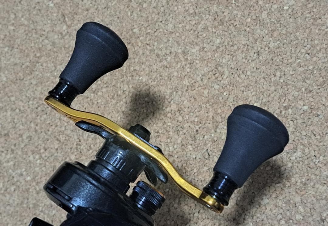 【ABU】18ロキサーニパワーシューター(右)