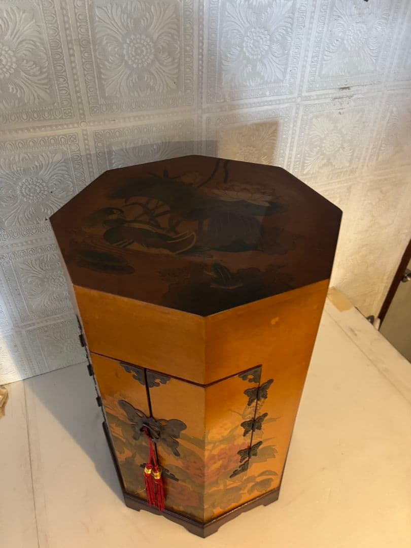 李朝家具　八角形　帽子入れ　収納箱