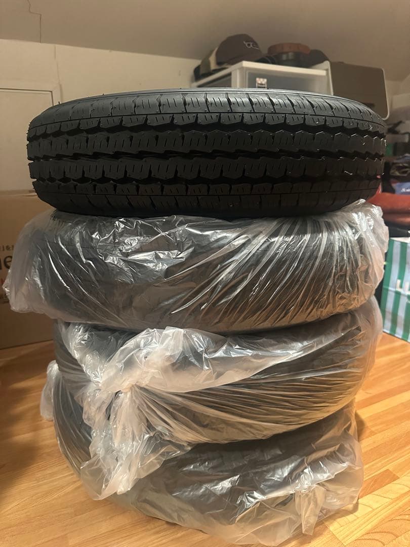 トヨタ プロボックス NCP160V 純正タイヤ4本