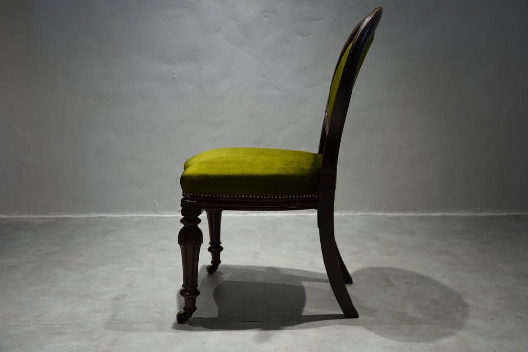 イギリスアンティーク　サロンチェア　 Victorian salon chair