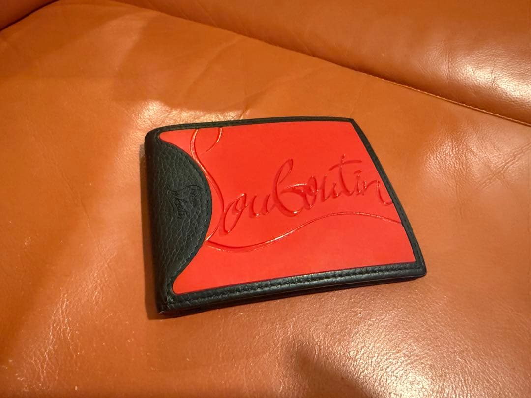 クリスチャンルブタン 二つ折り財布 赤黒 コンビネーション