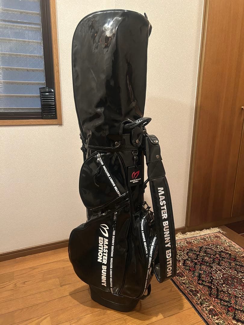 MASTER BUNNY EDITION キャディバッグ ブラックエナメル